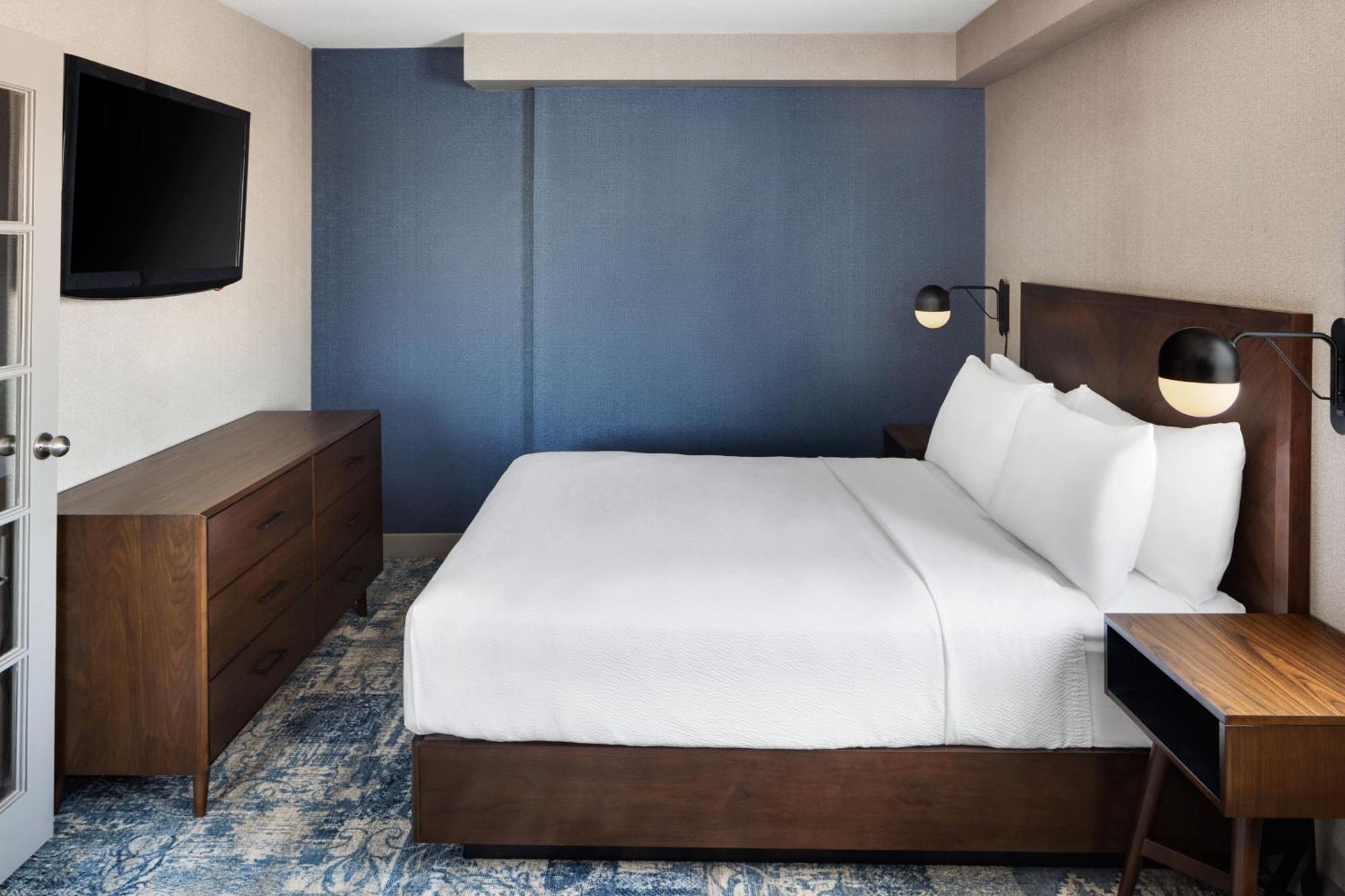 Four Points By Sheraton Edmonton South Luaran gambar
