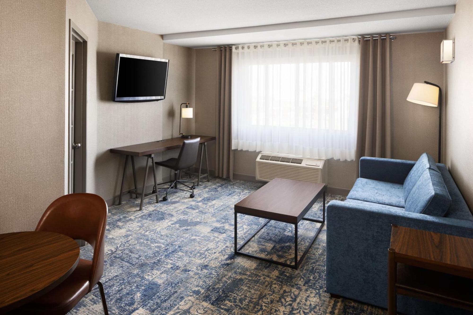 Four Points By Sheraton Edmonton South Luaran gambar