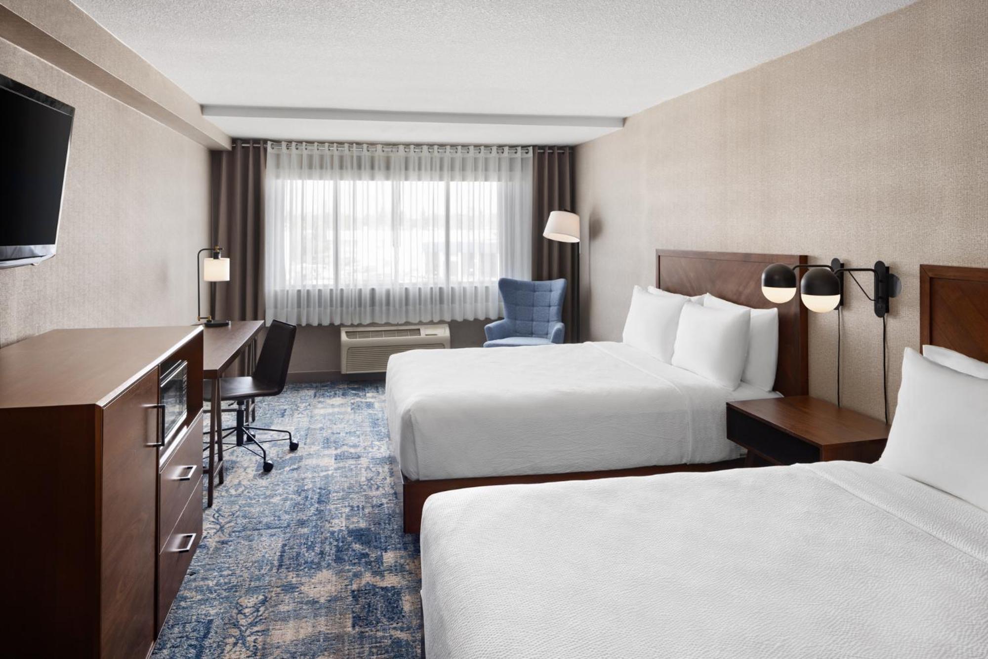 Four Points By Sheraton Edmonton South Luaran gambar