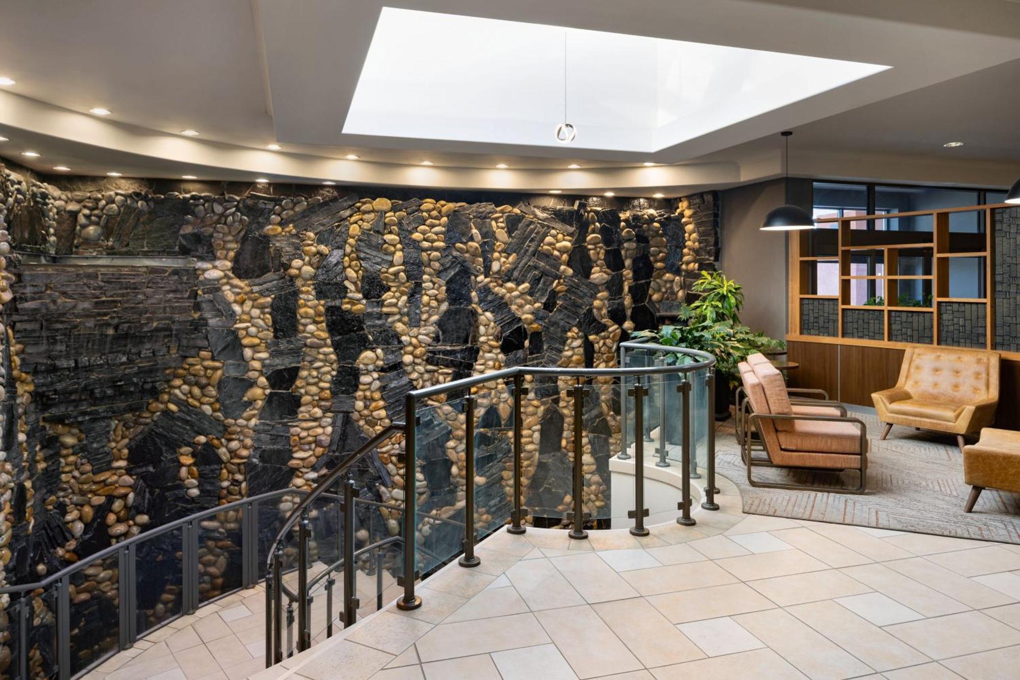 Four Points By Sheraton Edmonton South Luaran gambar