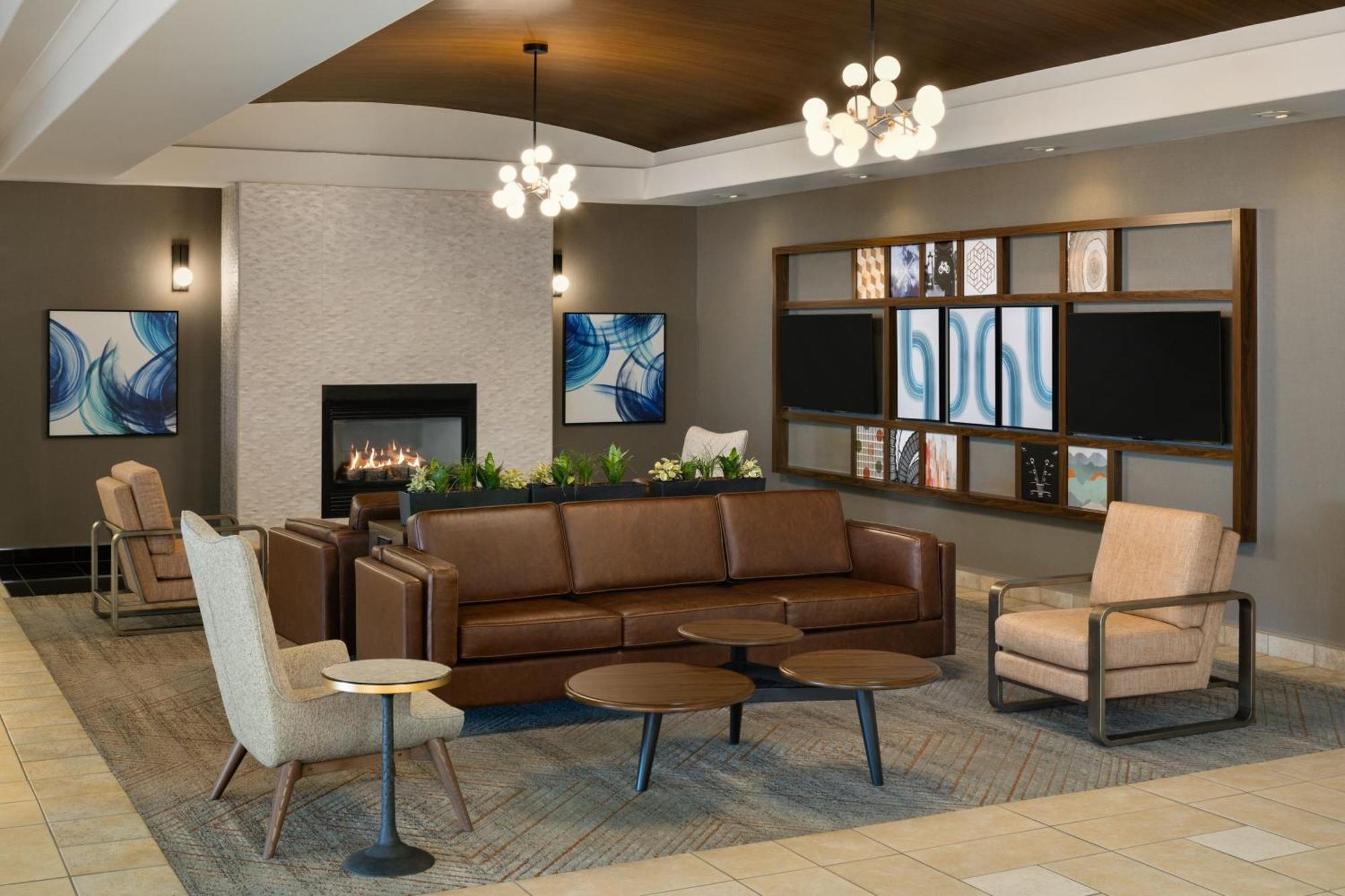 Four Points By Sheraton Edmonton South Luaran gambar